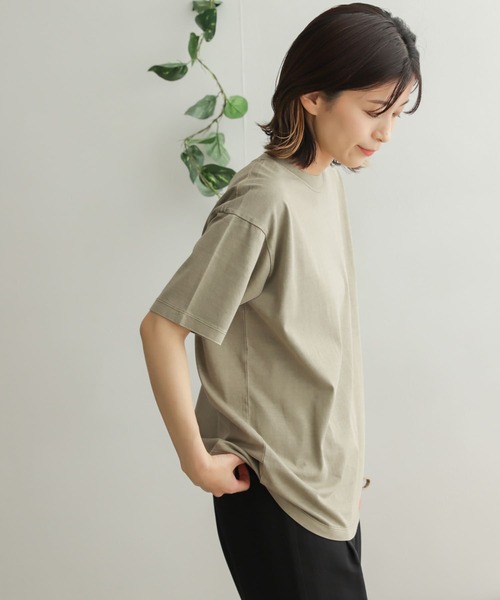 URBAN RESEARCH DOORS（アーバンリサーチドアーズ）の「オーガニックコットン半袖Tシャツ（Tシャツ/カットソー・レディース・ピンク/オフホワイト/カーキ/チャコールグレー・ONE）」の20枚目の写真