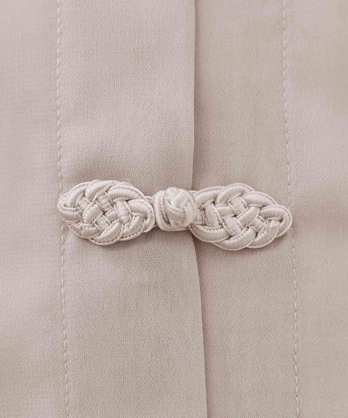 n'OrLABEL（ノアールレーベル）の「『シアーチャイナブラウス』（シャツ/ブラウス・レディース・パープル/ライトベージュ/ネイビー/グリーン/ベージュ/ダークネイビー/グレイッシュブルー・FREE）」の16枚目の写真