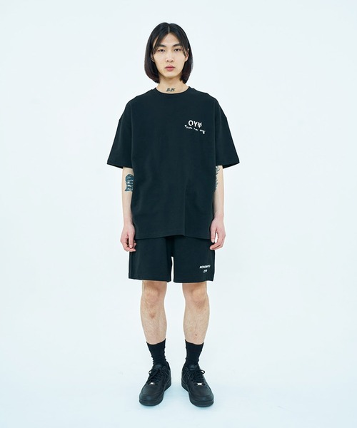 OY（オーワイ）の「『OY/オーワイ』BOSS LOGO T/メッセージロゴプリント半袖Tシャツ（Tシャツ/カットソー・メンズ・ホワイト/ブラック・FREE）」の8枚目の写真