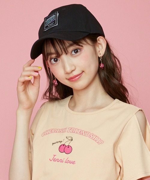 JENNI love(ジェニィラブ)の「Wワッペンキャップ(キャップ・キッズ・ブラック/イエロー/ラベンダー・54cm/56cm)」の2枚目の写真