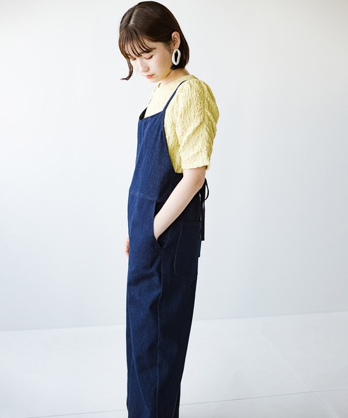 haco!（ハコ）の「あした晴れたら朝から出かけよう 雨が降ったら夜まで映画見ていよう あなたと過ごす毎日はたのしい どんな日にも寄り添うデニムサロペットパンツ by you made me（サロペット/オーバーオール・レディース・インディゴブルー・1/2）」の8枚目の写真