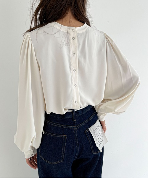 EPIMI E'PIMMY（エピミエピミー）の「ヴィンテージサテンボリュームブラウス（シャツ/ブラウス・レディース・オフホワイト/チャコールグレー/マスタード・MEDIUM）」の17枚目の写真