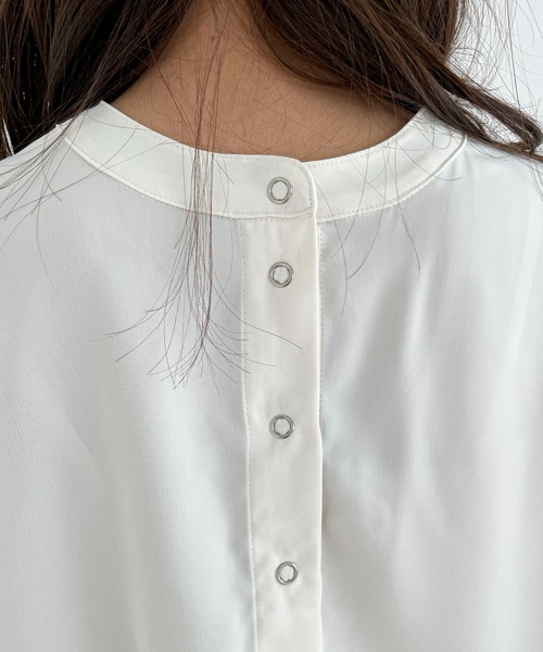 EPIMI E'PIMMY（エピミエピミー）の「ヴィンテージサテンボリュームブラウス（シャツ/ブラウス・レディース・オフホワイト/チャコールグレー/マスタード・MEDIUM）」の15枚目の写真