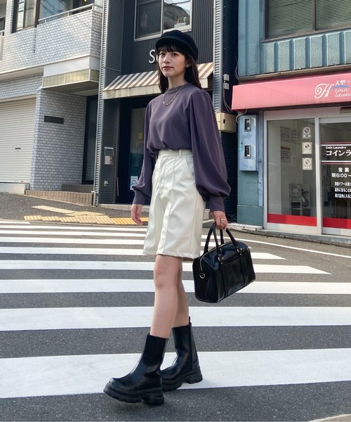 EPIMI E'PIMMY（エピミエピミー）の「ヴィンテージサテンボリュームブラウス（シャツ/ブラウス・レディース・オフホワイト/チャコールグレー/マスタード・MEDIUM）」の9枚目の写真