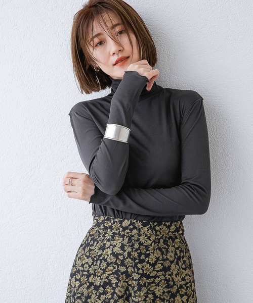 A part by（アパートバイ）の「Poシアーメロータートル　218825（Tシャツ/カットソー・レディース・チャコールグレー/ライトグレー/ライトブルー/ライトベージュ/ライトパープル・FREE）」の2枚目の写真