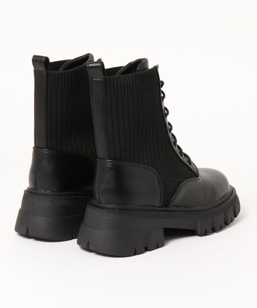 RASVOA（ラスボア）の「レースアップ切替ボリュームソールブーツ（ブーツ・レディース・ブラック・M/L）」の2枚目の写真