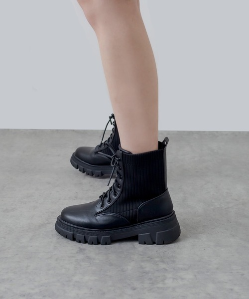 RASVOA（ラスボア）の「レースアップ切替ボリュームソールブーツ（ブーツ・レディース・ブラック・M/L）」の8枚目の写真