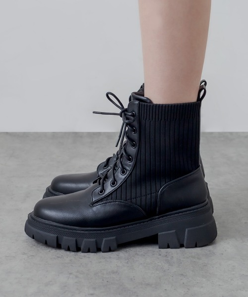 RASVOA（ラスボア）の「レースアップ切替ボリュームソールブーツ（ブーツ・レディース・ブラック・M/L）」の11枚目の写真