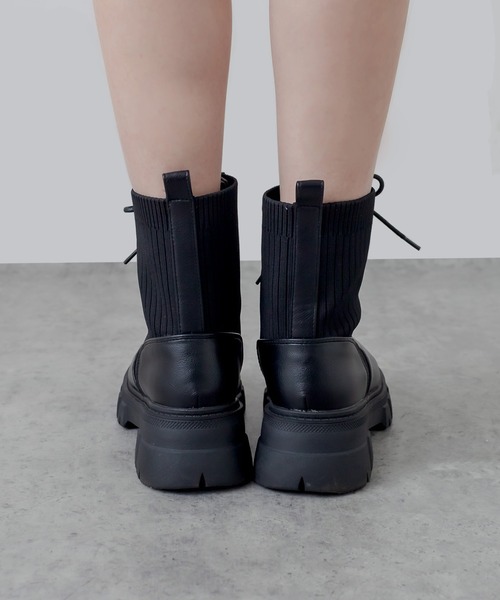 RASVOA（ラスボア）の「レースアップ切替ボリュームソールブーツ（ブーツ・レディース・ブラック・M/L）」の12枚目の写真