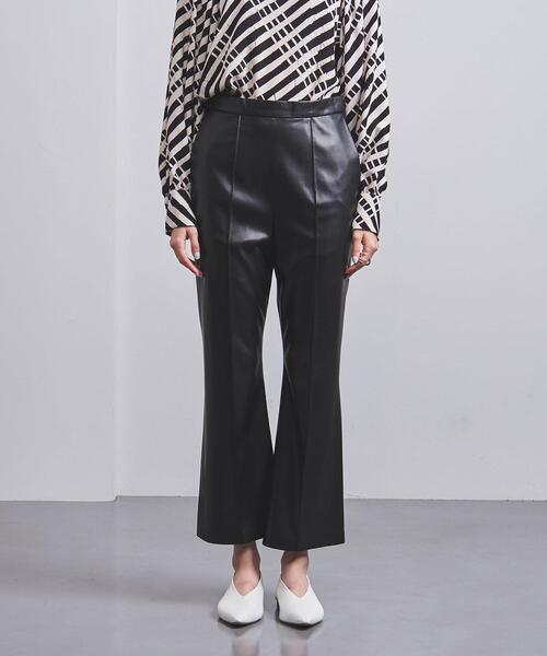 UNITED ARROWS(ユナイテッドアローズ)の「<UNITED ARROWS>フェイクレザー フレアパンツ G◆(その他パンツ・レディース・ブラック/ライトピンク・38/36/34/40)」の6枚目の写真