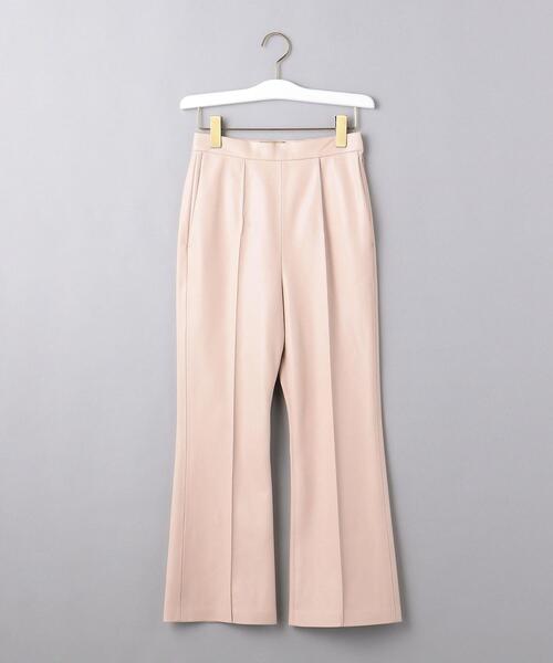 UNITED ARROWS(ユナイテッドアローズ)の「<UNITED ARROWS>フェイクレザー フレアパンツ G◆(その他パンツ・レディース・ブラック/ライトピンク・38/36/34/40)」の3枚目の写真