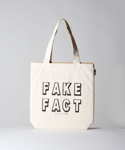 ROOTOTE（ルートート）の「【WEB限定】ROOTOTE プリントトートバッグ（トートバッグ・レディース・ホワイト系その他/ホワイト系その他3/ホワイト系その他2/ホワイト系その他4/ホワイト系その他5/ホワイト系その他6・FREE）」の9枚目の写真