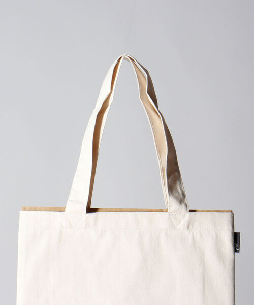 ROOTOTE（ルートート）の「【WEB限定】ROOTOTE プリントトートバッグ（トートバッグ・レディース・ホワイト系その他/ホワイト系その他3/ホワイト系その他2/ホワイト系その他4/ホワイト系その他5/ホワイト系その他6・FREE）」の14枚目の写真