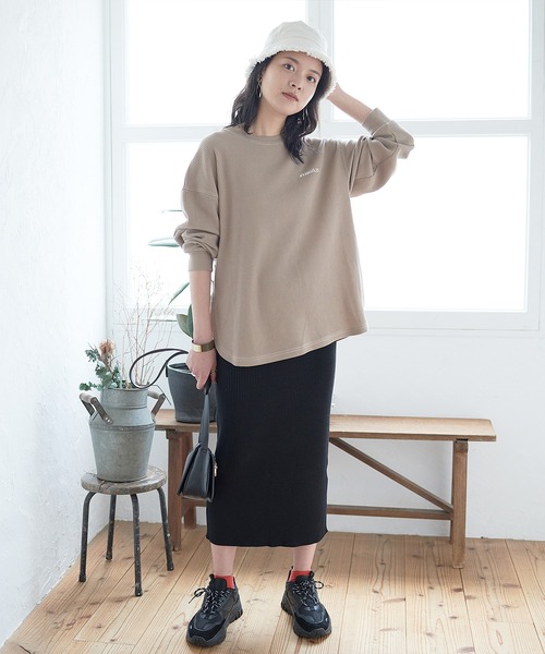 KANGOL EXTRA COMFORT（カンゴールエクストラコンフォート）の「バイカラー(配色)ステッチ　ワッフルラウンドヘムロンT（Tシャツ/カットソー・レディース・ブラック/ベージュ/ブルーグレー/モカ・LL/M/L）」の13枚目の写真