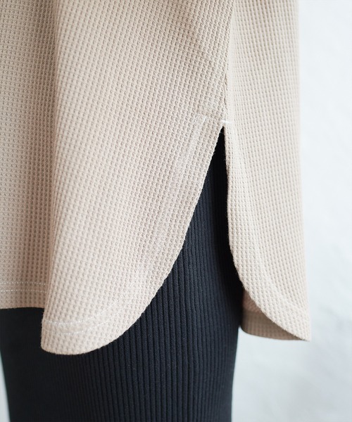 KANGOL EXTRA COMFORT（カンゴールエクストラコンフォート）の「バイカラー(配色)ステッチ　ワッフルラウンドヘムロンT（Tシャツ/カットソー・レディース・ブラック/ベージュ/ブルーグレー/モカ・LL/M/L）」の18枚目の写真