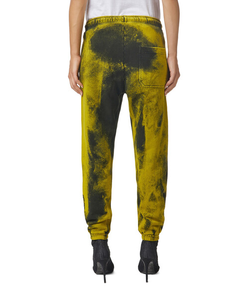 DIESEL(ディーゼル)の「メンズ ボトムス スウェットパンツ ルーズフィット オーガニックコットン(その他パンツ・メンズ・ブラック×イエロー/ブルー系その他・LARGE/SMALL/XX-LARGE/X-SMALL/MEDIUM/X-LARGE)」の17枚目の写真