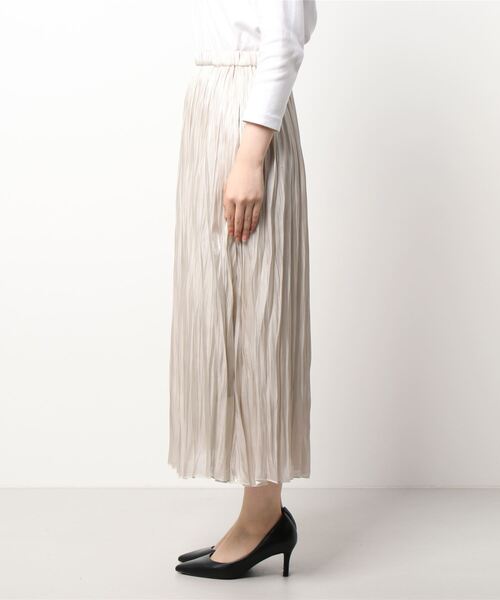 LOWRYS FARM（ローリーズファーム）の「エアリーブライトスカート　219937（スカート・レディース・チャコールグレー/レッド/ブルー/アイボリー/グリーン・FREE）」の6枚目の写真