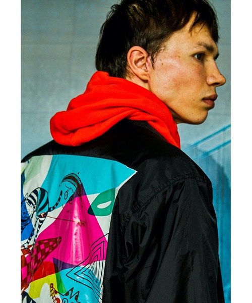 AlexanderLeeChang（アレキサンダーリーチャン）の「YOSHI47 HOOD WARMER（ネックウォーマー/スヌード・メンズ・ブラック/オレンジ/チャコール・ONESIZE）」の3枚目の写真