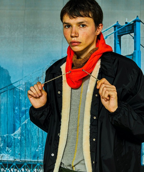 AlexanderLeeChang（アレキサンダーリーチャン）の「YOSHI47 HOOD WARMER（ネックウォーマー/スヌード・メンズ・ブラック/オレンジ/チャコール・ONESIZE）」の6枚目の写真