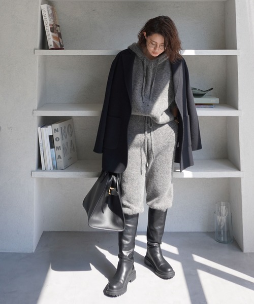 ETRE TOKYO（エトレトウキョウ）の「モヘヤニットイージーパンツ