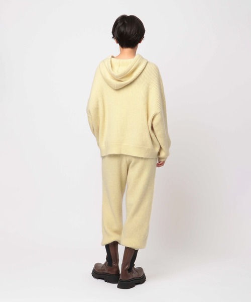 ETRE TOKYO（エトレトウキョウ）の「モヘヤニットイージーパンツ