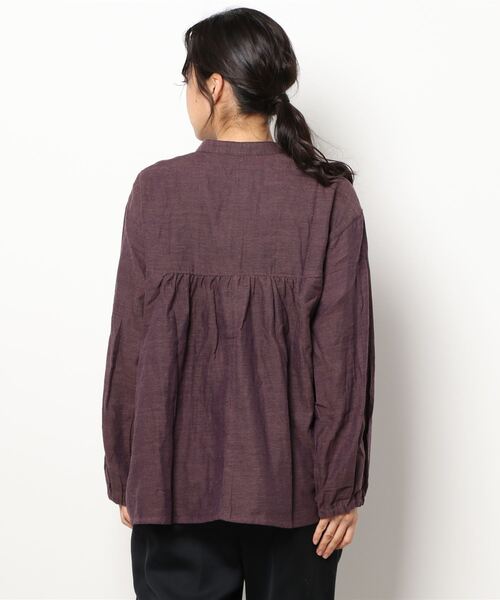 Samansa Mos2（サマンサ モスモス）の「ダブルガーゼヨークギャザーブラウス（シャツ/ブラウス・レディース・パープル/イエロー/チャコール/キナリ・ﾌﾘ-）」の6枚目の写真