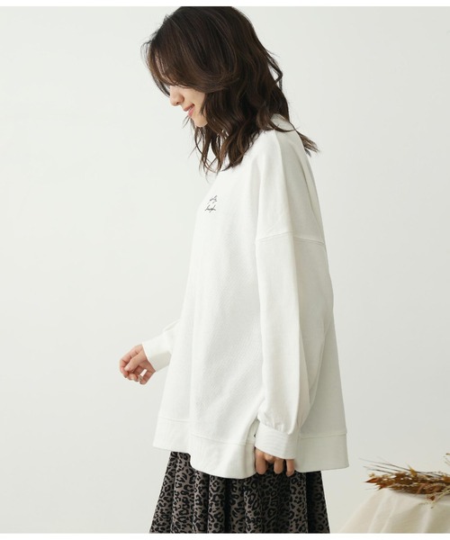 CHILLE(チル)の「刺繍ロゴBIG裏毛スウェット(スウェット・レディース・スミクロ/ライトブルー/ホワイト・FREE)」の9枚目の写真