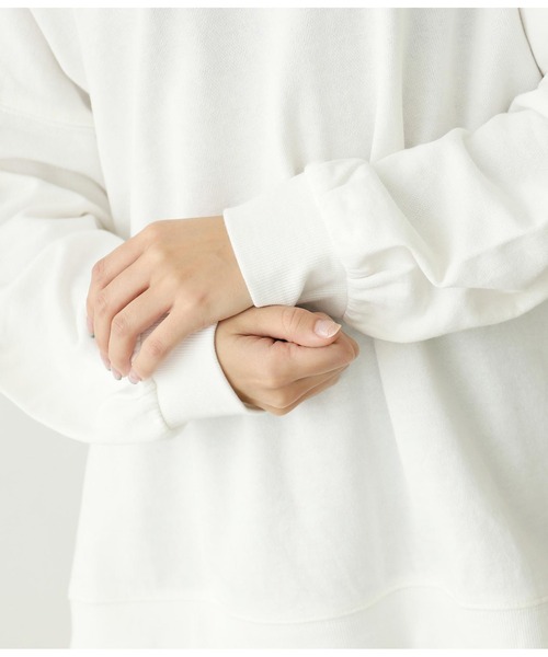 CHILLE(チル)の「刺繍ロゴBIG裏毛スウェット(スウェット・レディース・スミクロ/ライトブルー/ホワイト・FREE)」の14枚目の写真