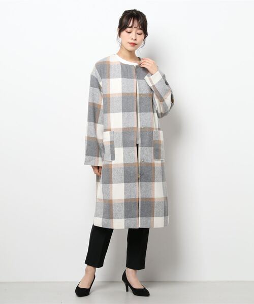 Te chichi TERRASSE（テチチテラス）の「チェックノーカラーコート