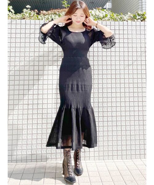 MERCURYDUO（マーキュリーデュオ）の「シャーリングニットワンピース（ワンピース・レディース・ブラック/ダークグリーン/ベージュ・FREE）」の13枚目の写真