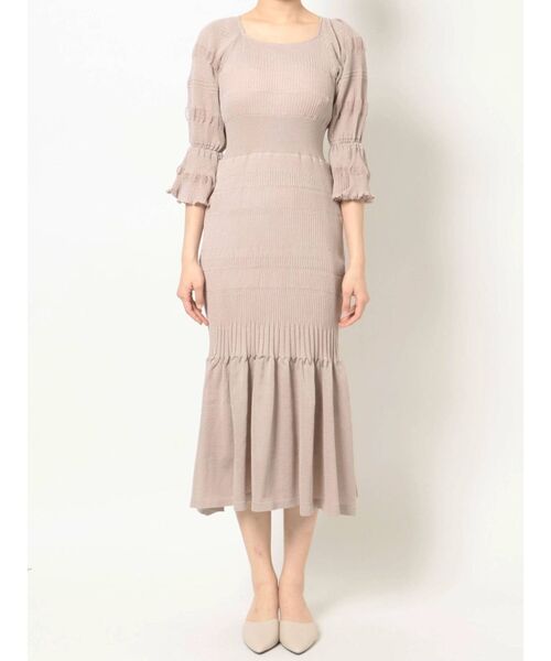 MERCURYDUO（マーキュリーデュオ）の「シャーリングニットワンピース（ワンピース・レディース・ブラック/ダークグリーン/ベージュ・FREE）」の7枚目の写真