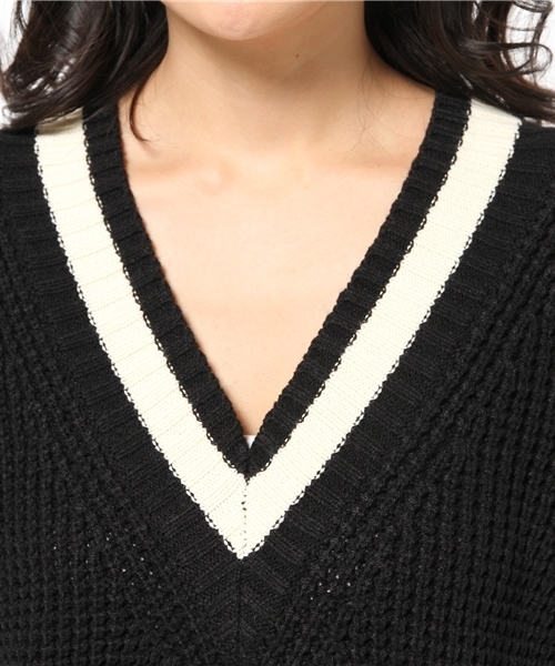DISCOAT（ディスコート）の「【Discoat】ライン使い畦Vネックプルオーバー（ニット/セーター・レディース・アイボリー/ブラック・ﾌﾘ-）」の8枚目の写真