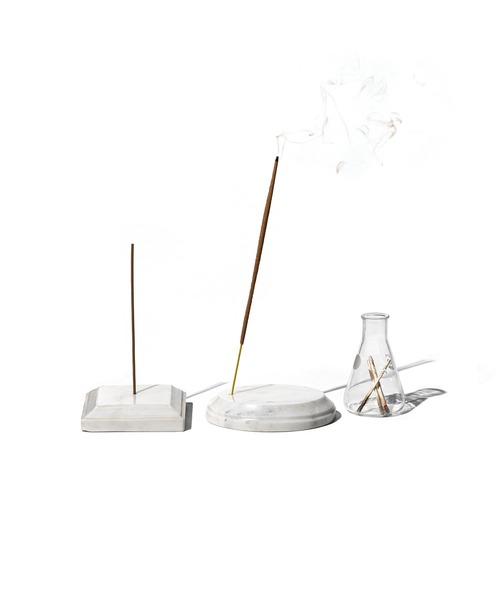 PUEBCO（プエブコ）の「【×まとめ済】MARBLE INCENSE HOLDER Oval（ルームフレグランス/お香・メンズ・ストーン・ONE SIZE）」の5枚目の写真