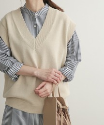 URBAN RESEARCH DOORS | Vネックニットベスト(ニット/セーター)