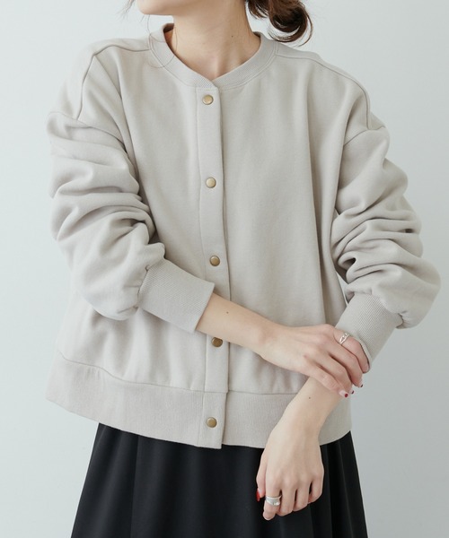 PUAL CE CIN（ピュアルセシン）の「裏起毛ショートブルゾン（ブルゾン・レディース・ブラック/ベージュ/ネイビー/オフホワイト/ピンク/グレイッシュベージュ・FREE）」の4枚目の写真