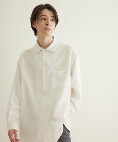 JUNRED(ジュンレッド)の「【 イージーケア 】ドレープロングスリーブルーズシャツ(シャツ/ブラウス・メンズ・ホワイト/ベージュ/グリーン・LL/M/L)」の4枚目の写真