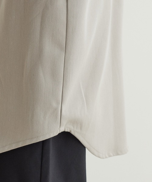 JUNRED(ジュンレッド)の「【 イージーケア 】ドレープロングスリーブルーズシャツ(シャツ/ブラウス・メンズ・ホワイト/ベージュ/グリーン・LL/M/L)」の6枚目の写真