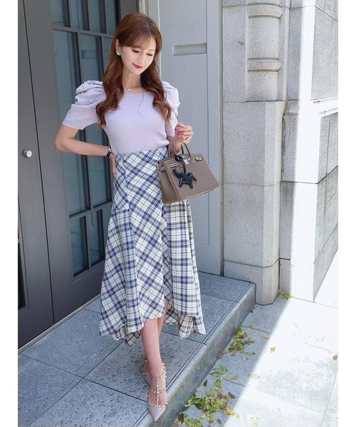 DURAS（デュラス）の「チェック柄ハイウエストテールスカート（スカート・レディース・ブラック/ブルー・FREE）」の22枚目の写真