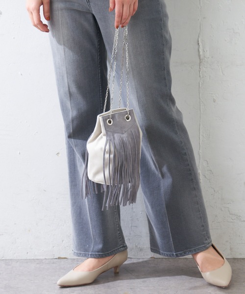 PAPILLONNER（パピヨネ）の「フリンジ2WAYショルダー/PAPILLONNER/パピヨネ（ショルダーバッグ・レディース・ベージュ/グレー・FREE）」の16枚目の写真