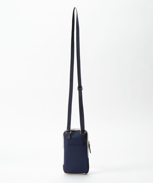 BLUE LABEL CRESTBRIDGE（ブルーレーベルクレストブリッジ）の 