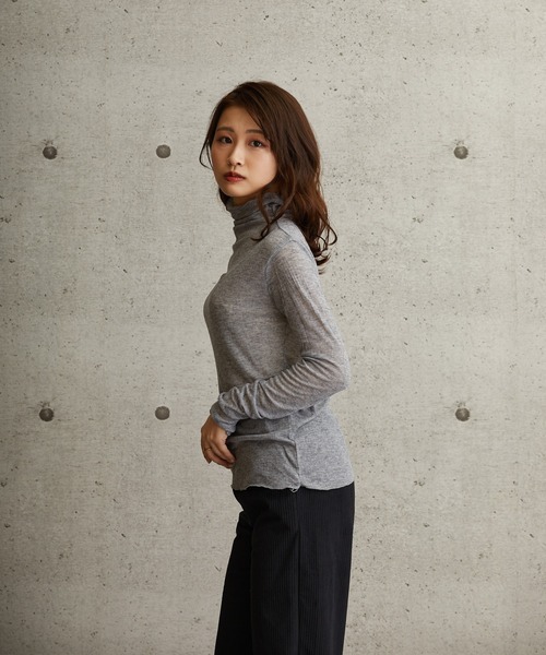 L.H.P（エルエイチピー）の「courage/クラージュ/2WAY シアー素材ハイネック ロンT（Tシャツ/カットソー・レディース・ブラック/グレー/ベージュ/グリーン・SMALL/MEDIUM/LARGE）」の19枚目の写真