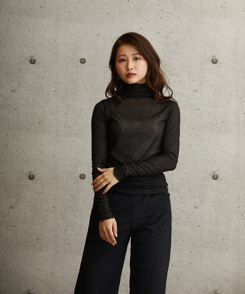 L.H.P（エルエイチピー）の「courage/クラージュ/2WAY シアー素材ハイネック ロンT（Tシャツ/カットソー・レディース・ブラック/グレー/ベージュ/グリーン・SMALL/MEDIUM/LARGE）」の5枚目の写真