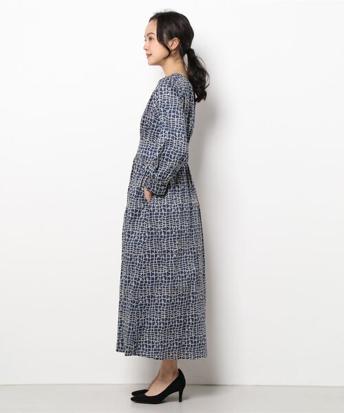 Techichiリバティ地図柄 ロングワンピース新品。 Techichiリバティ地図柄 ロングワンピース新品。 - メルカリ