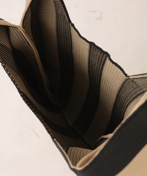 antiqua（アンティカ）の「ストライプ柄ニットバッグ（トートバッグ・レディース・ブラック/ブルーグリーン・FREE）」の5枚目の写真