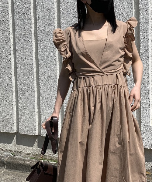 Jewelobe(ジュエローブ)の「カシュクールベストセットアップワンピース(ワンピース・レディース・ブラック/ベージュ/ブラウン/イエロー・FREE)」の5枚目の写真