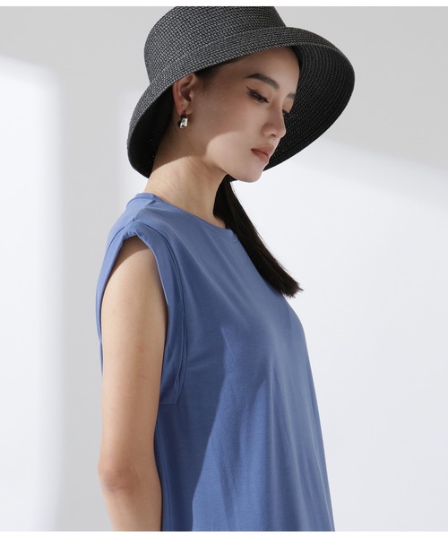 Settimissimo（セッティミッシモ）の「バックスリットカットロングワンピース（ワンピース・レディース・ブラック/ベージュ/ブルー・M）」の8枚目の写真