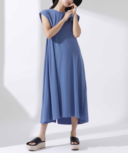 Settimissimo（セッティミッシモ）の「バックスリットカットロングワンピース（ワンピース・レディース・ブラック/ベージュ/ブルー・M）」の11枚目の写真