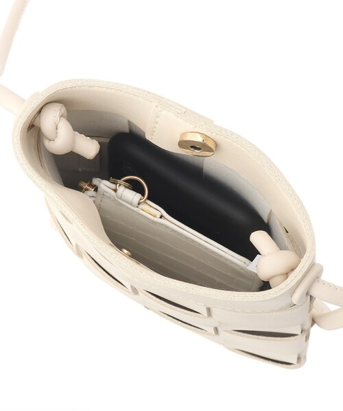 OPAQUE.CLIP（オペークドットクリップ）の「◆メッシュ編み携帯ショルダーバッグ（ショルダーバッグ・レディース・ブラック/オフホワイト/ブラウン系その他/ダークネイビー・00）」の20枚目の写真