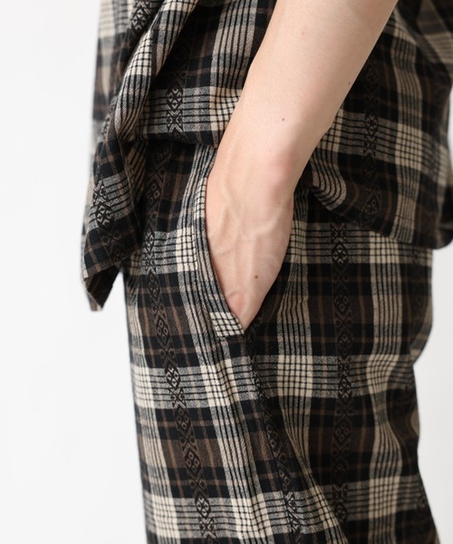 BROKEN BASE（ブロークンベース）の「ワイドチェックパンツ（その他パンツ・メンズ・ブラック/イエロー・MEDIUM/LARGE）」の22枚目の写真