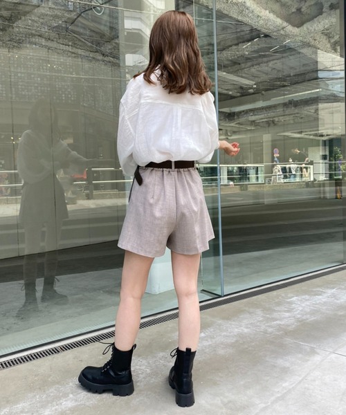 one after another NICE CLAUP（ワンアフターアナザーナイスクラップ）の「夏のスタイリングにおすすめ　ベルト付きショートパンツ（その他パンツ・レディース・ブラック/ブラウン/アイボリー・FREE）」の18枚目の写真